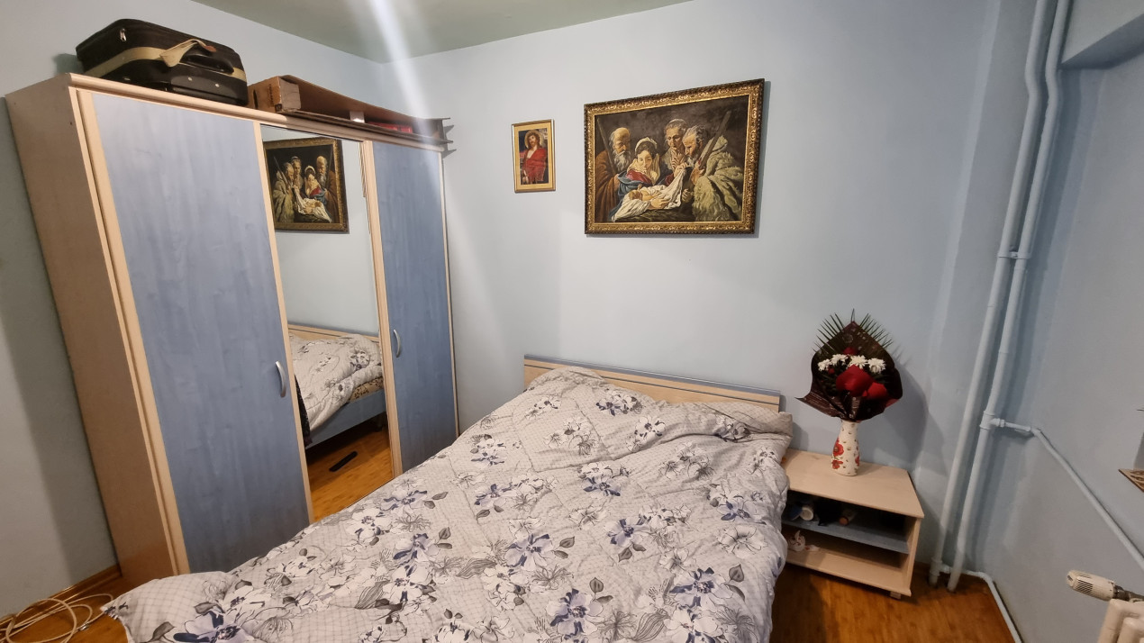 Vanzare apartament 2 camere zona  Republicii-Caraiman