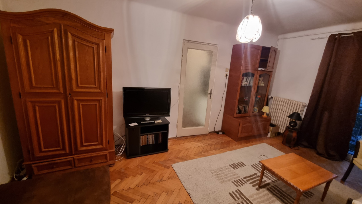 Vanzare garsoniera decomandata in zona Ultracentrala