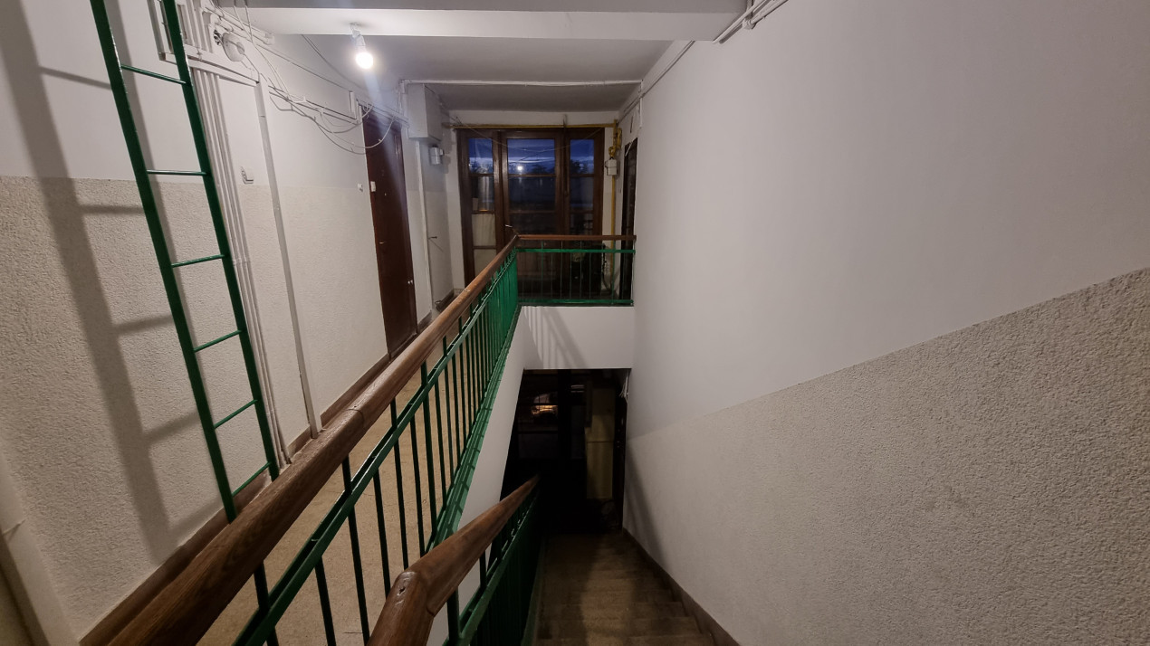 Vanzare garsoniera decomandata in zona Ultracentrala