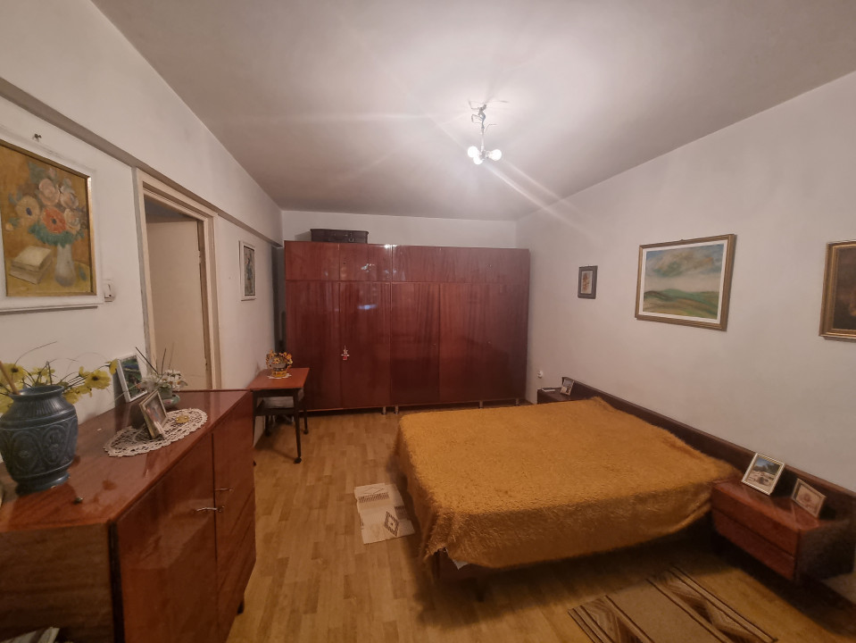 Vanzare apartament 2 camere in zona Centrala-Hale