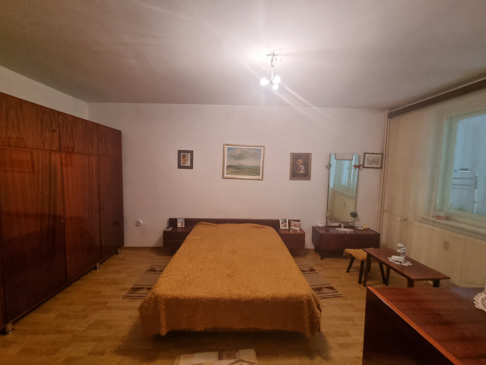 Vanzare apartament 2 camere in zona Centrala-Hale