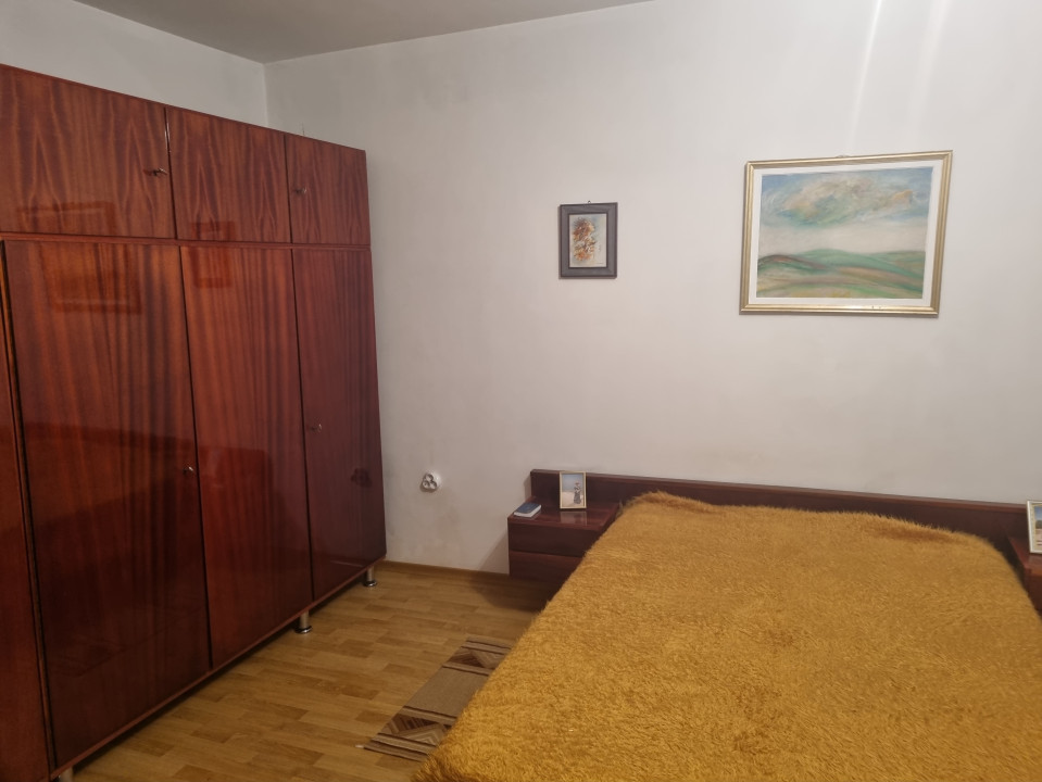 Vanzare apartament 2 camere in zona Centrala-Hale