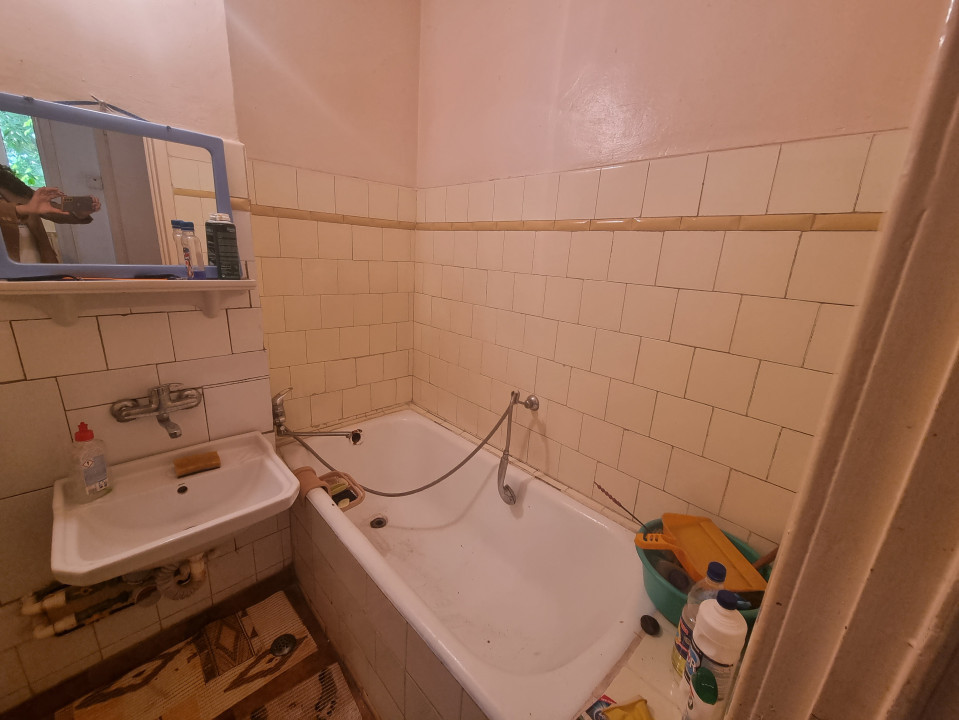 Vanzare apartament 2 camere in zona Centrala-Hale