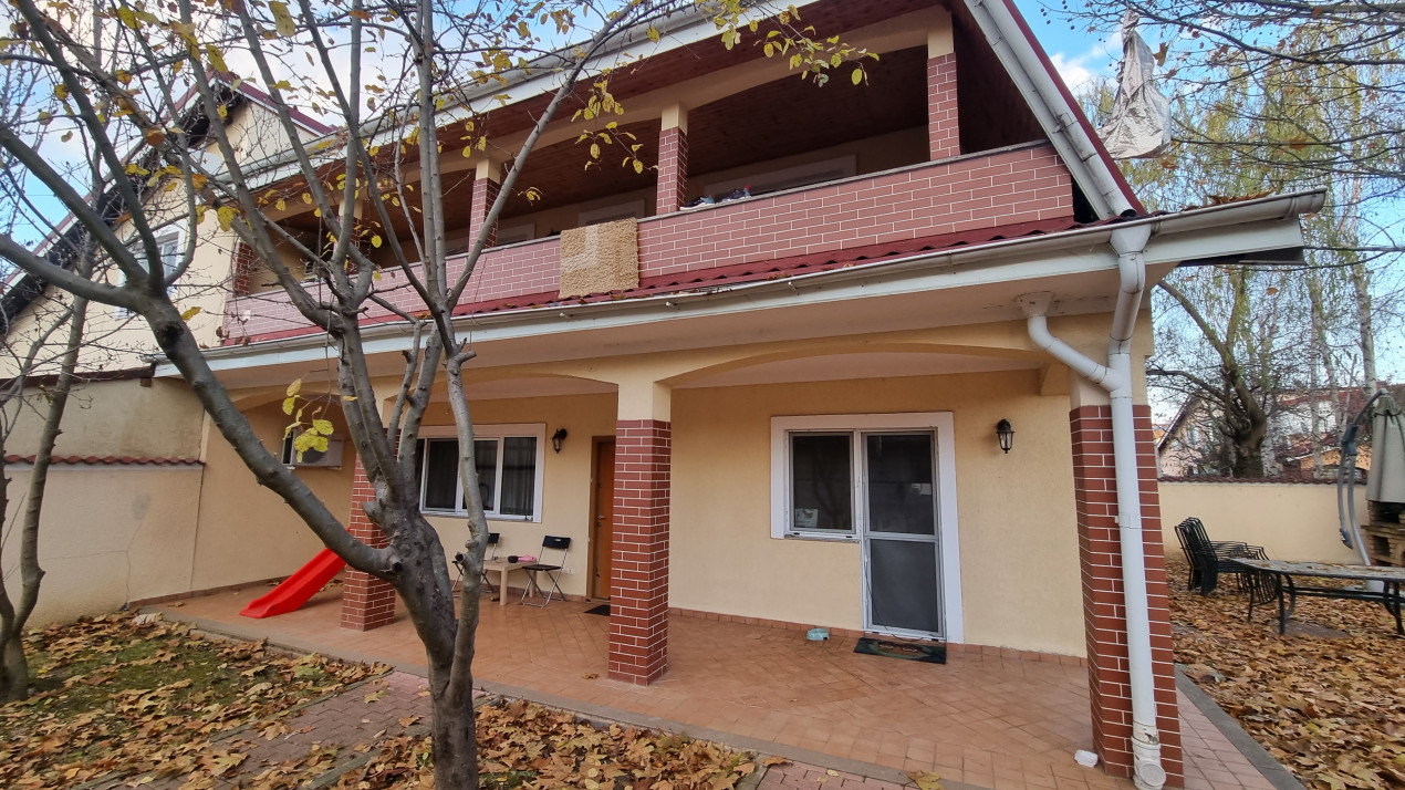 Vanzare casa-vila cu 4 camere in Bucov-Cartier Rezidential Mica Roma