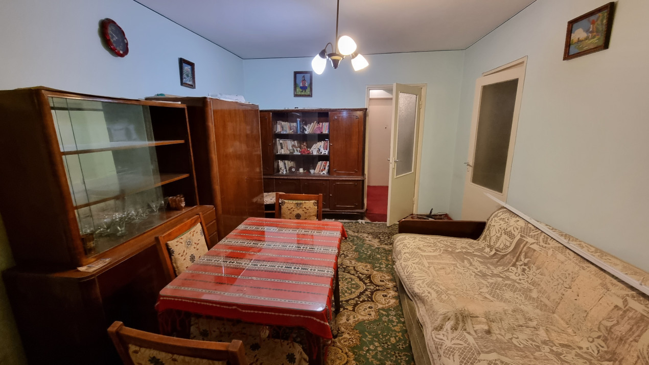 Vanzare apartament 2 camere in zona Sud-Eminescu