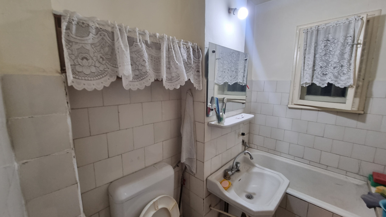 Vanzare apartament 2 camere in zona Sud-Eminescu