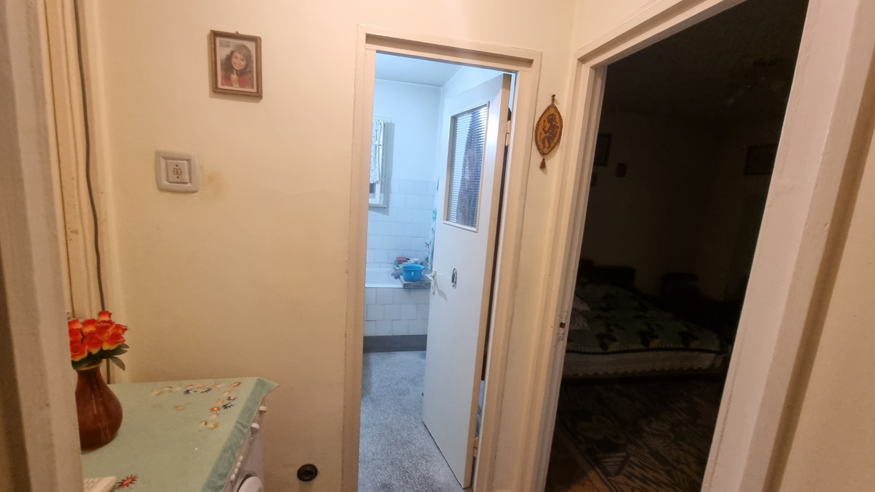 Vanzare apartament 2 camere in zona Sud-Eminescu