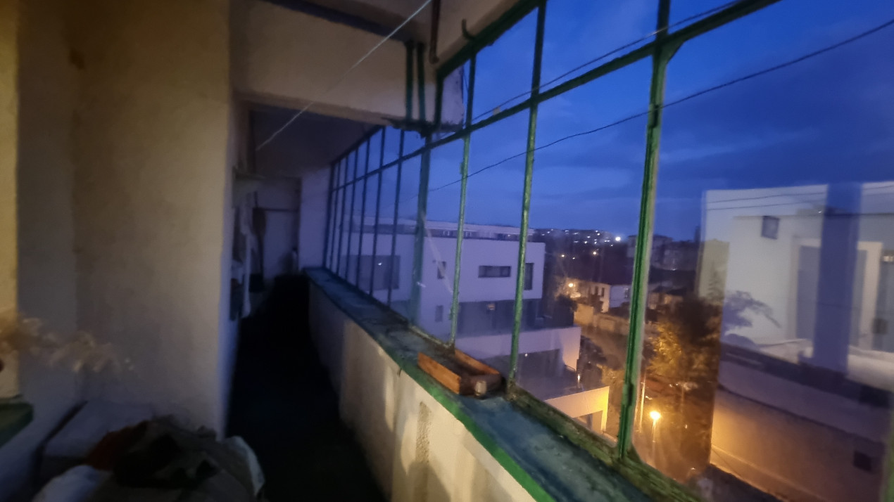 Vanzare apartament 2 camere in zona Sud-Eminescu