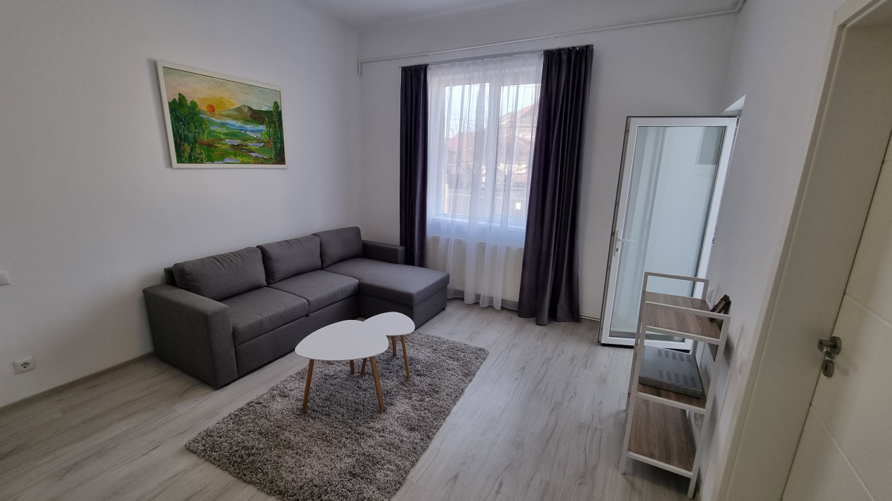Inchiriere garsoniera moderna in Ploiesti, zona Bar Bucov-Postei