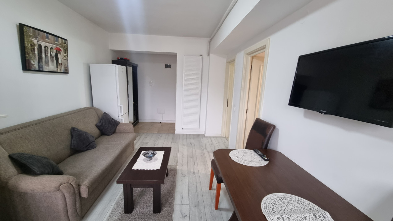 Inchiriere apartament 2 camere modern in zona Malu Rosu