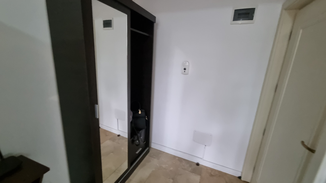 Inchiriere apartament 2 camere modern in zona Malu Rosu