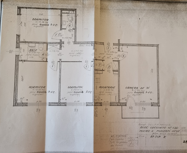 Vanzare apartament 4 camere in zona Vest-Lamaita