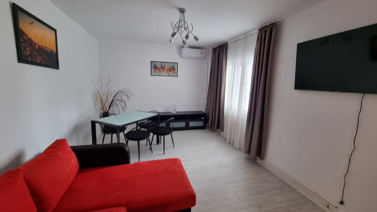 Inchiriere apartament 2 camere modern in zona Republicii-8 Martie