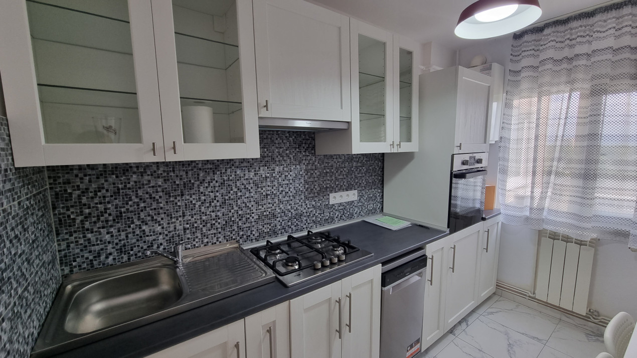 Inchiriere apartament 2 camere modern in zona Republicii-8 Martie