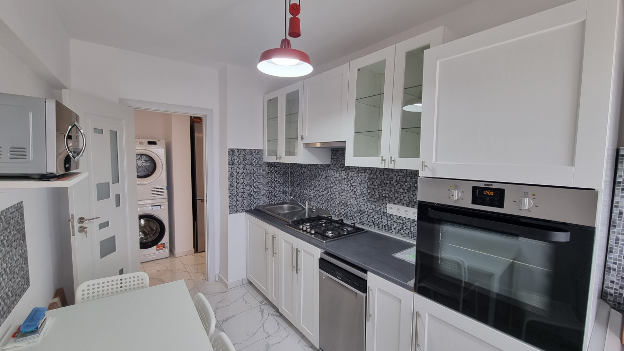 Inchiriere apartament 2 camere modern in zona Republicii-8 Martie