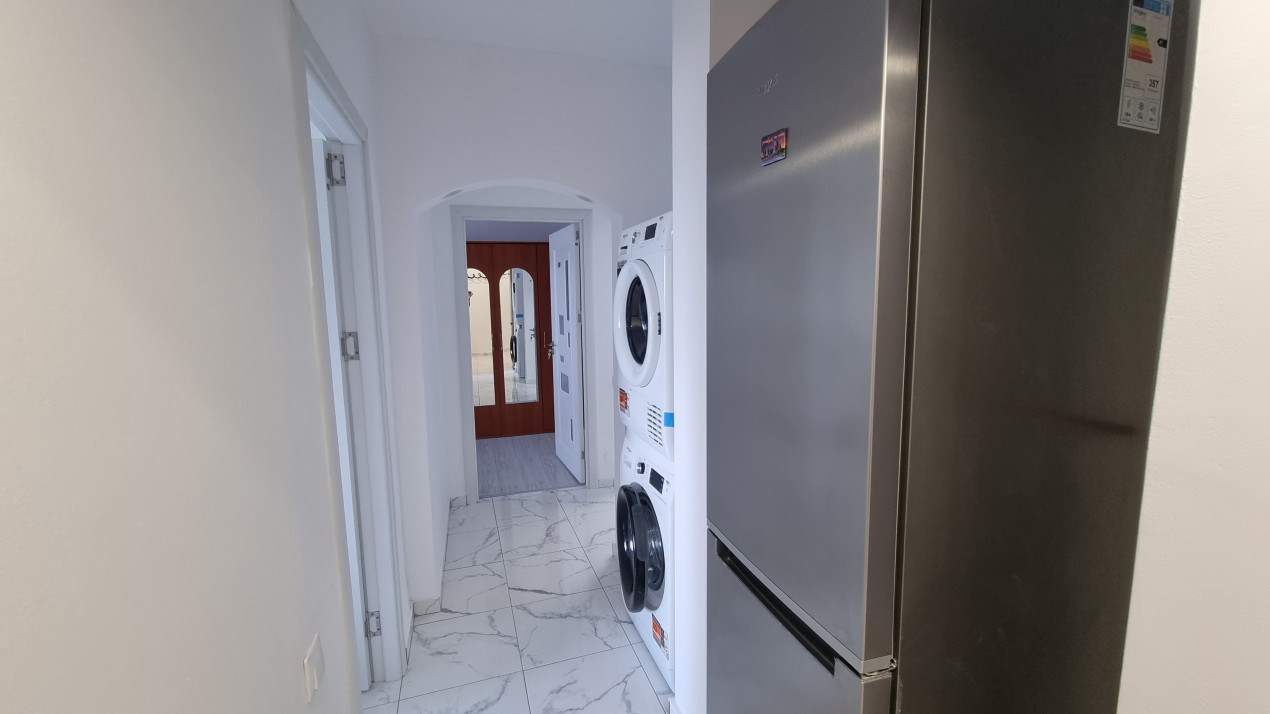 Inchiriere apartament 2 camere modern in zona Republicii-8 Martie