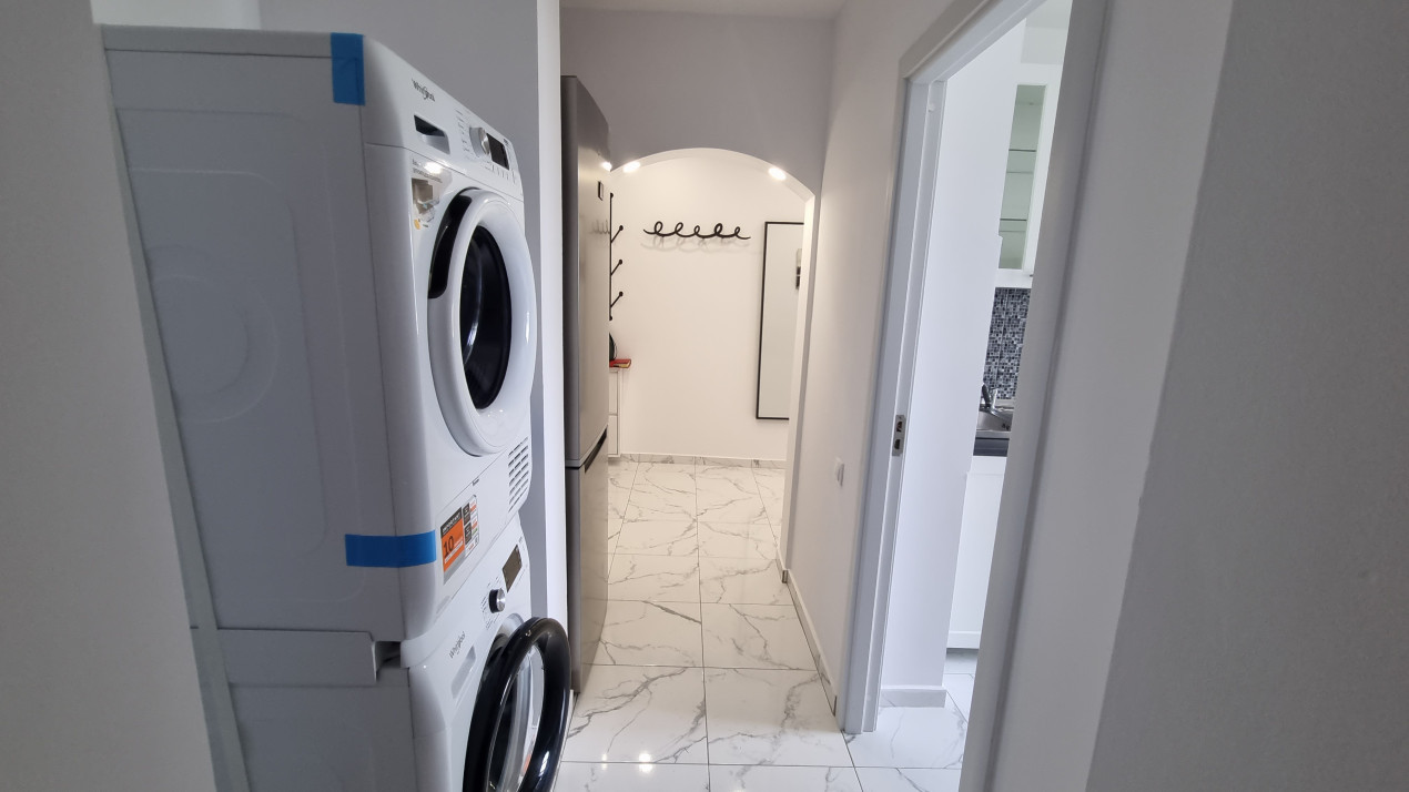 Inchiriere apartament 2 camere modern in zona Republicii-8 Martie