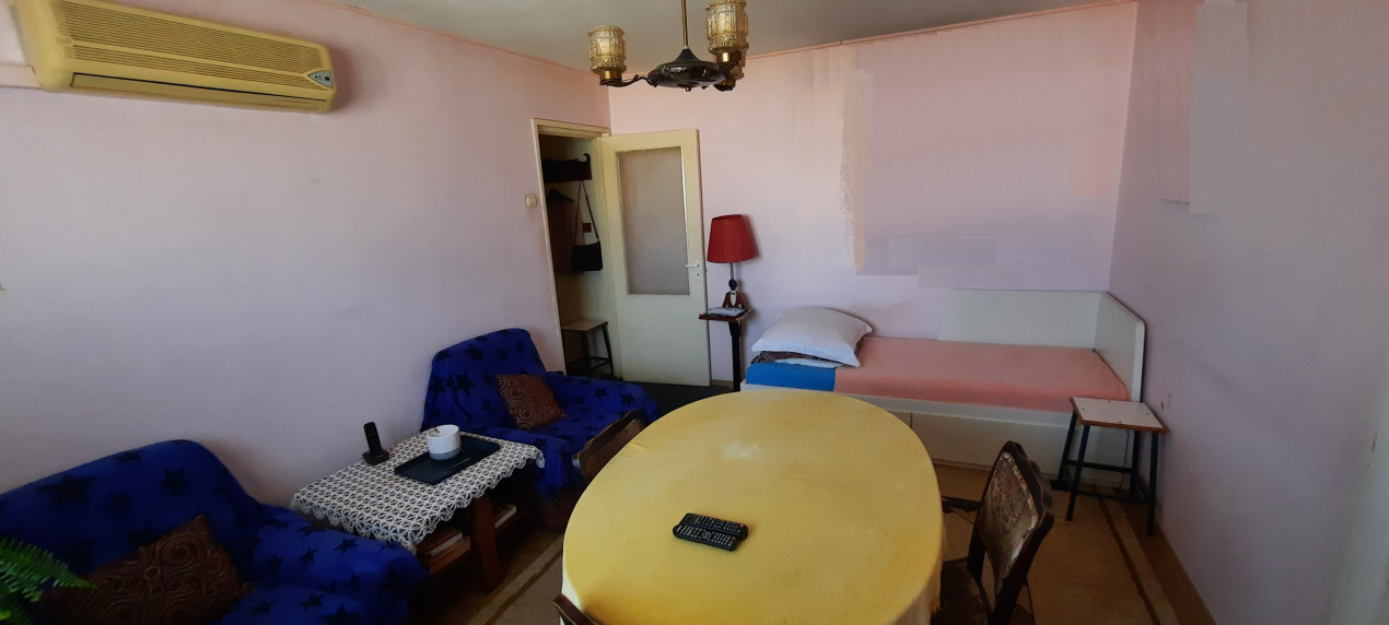 Vanzare apartament 2 camere, confort 2,  in zona Marasesti