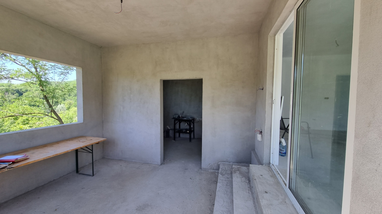 Vanzare Casa-vila 4 camere in zona Soimari- Prahova