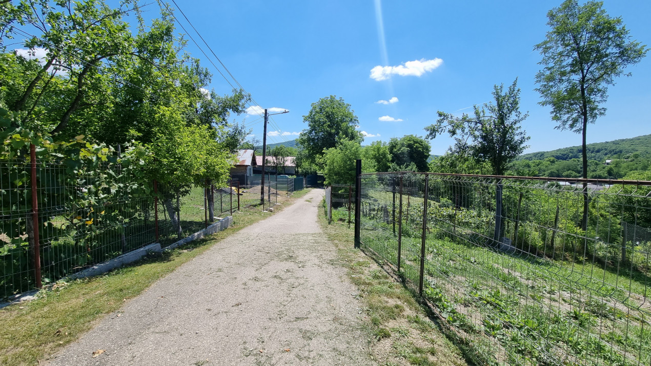 Vanzare Casa-vila 4 camere in zona Soimari- Prahova