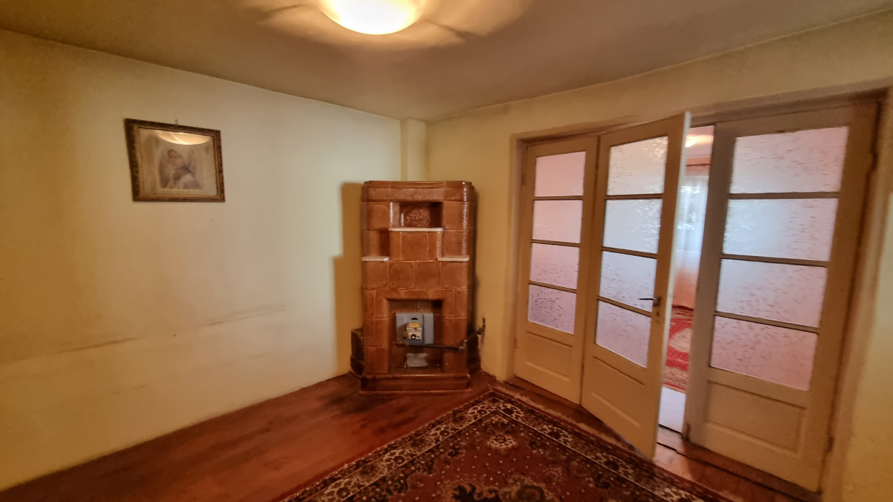 Vanzare Casa 3 camere in Ploiesti zona Gageni