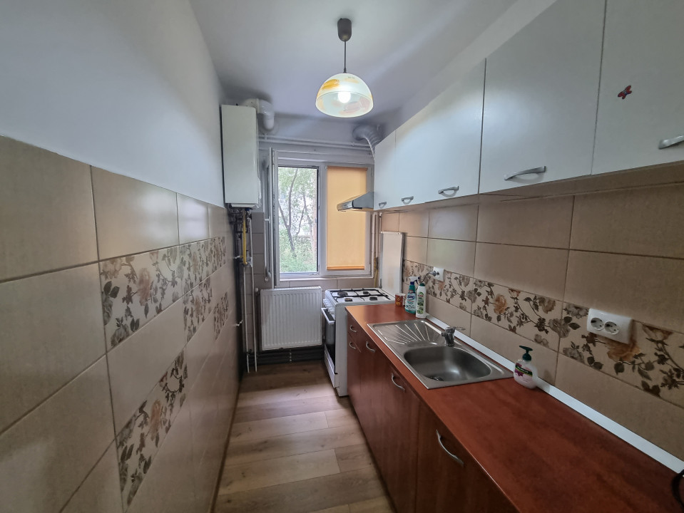 Inchiriere apartament cu 2 camere in Ploiesti zona Nord- Polux