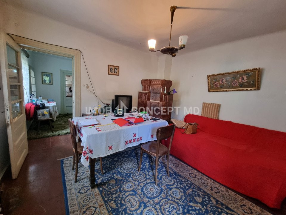 Vanzare casa 3 camere cu teren 327 mp in Str Nicopole