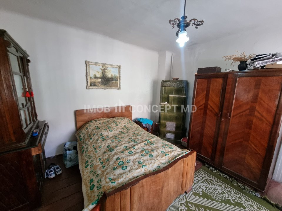 Vanzare casa 3 camere cu teren 327 mp in Str Nicopole