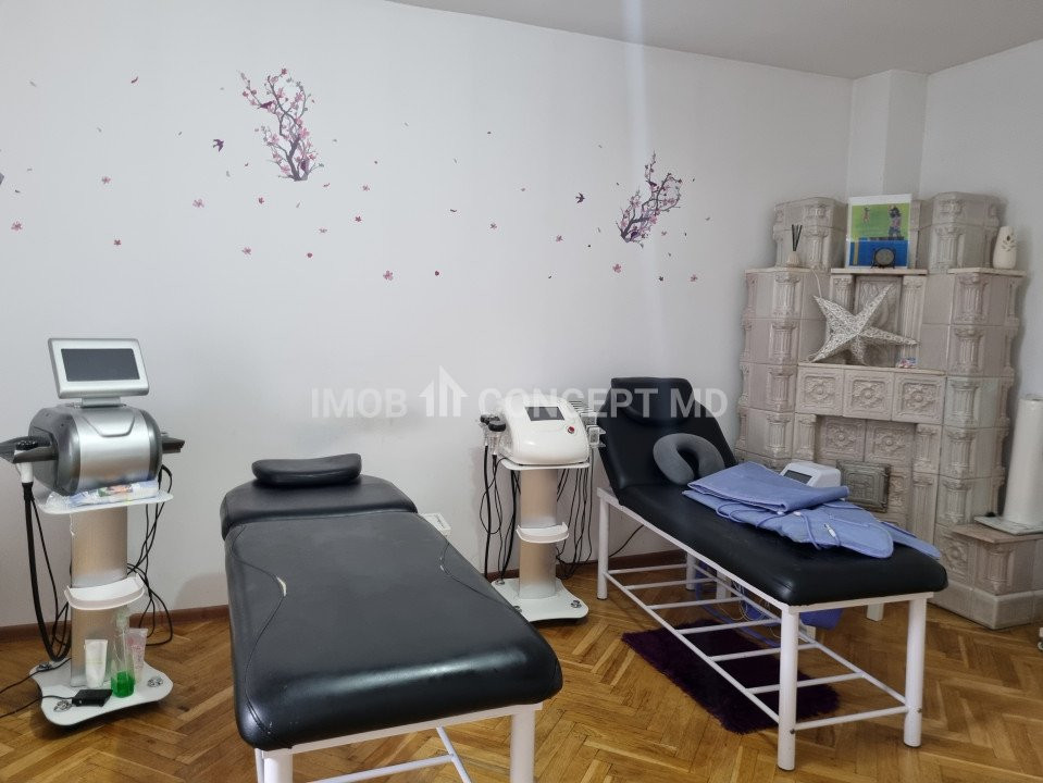Inchiriere spatiu comercial in casa-vila in zona Ultracentrala