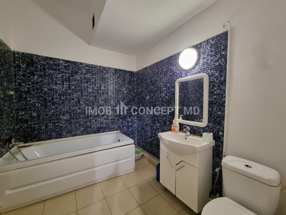 Inchiriere spatiu comercial in casa-vila in zona Ultracentrala