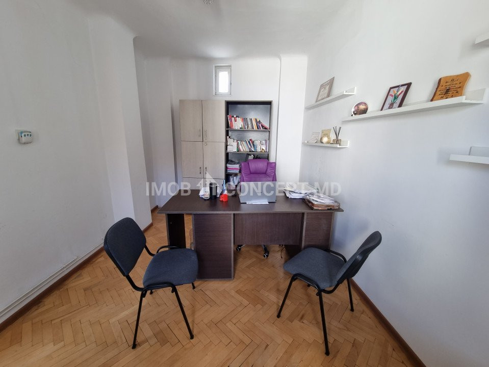 Inchiriere spatiu comercial in casa-vila in zona Ultracentrala