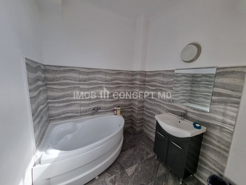 Inchiriere spatiu comercial in casa-vila in zona Ultracentrala