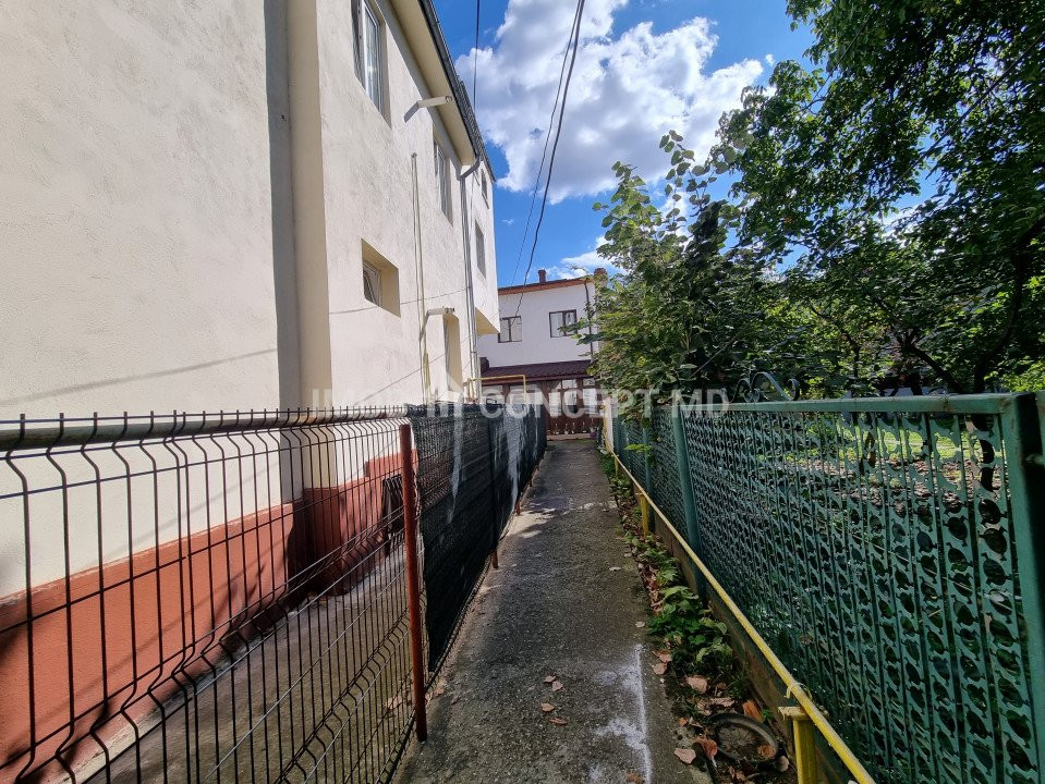 Inchiriere spatiu comercial in casa-vila in zona Ultracentrala