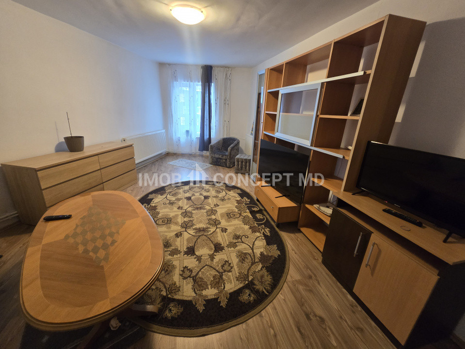 INCHIRIERE apartament 2 camere, in bloc la curte, zona Mihai Bravu
