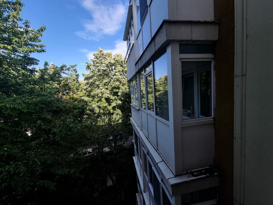 Inchiriere apartament 2 camere decomandat,  in Ploiesti, zona Marasesti,