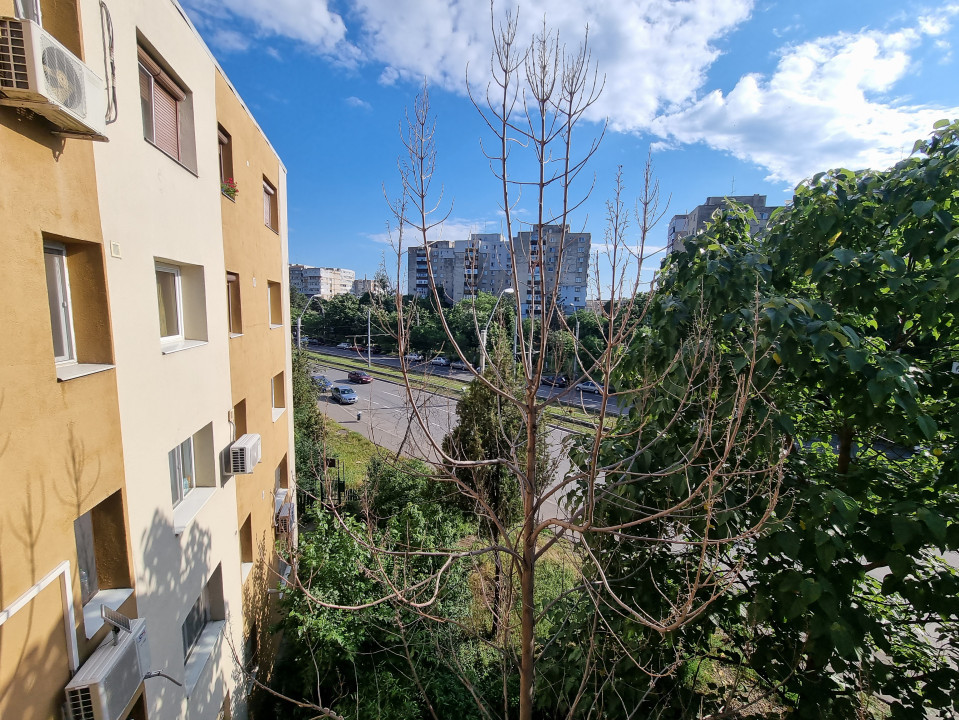 Inchiriere apartament 2 camere decomandat,  in Ploiesti, zona Marasesti,