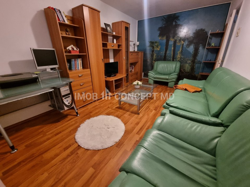 Inchiriere apartament 2 camere in zona Republicii-Mega Image