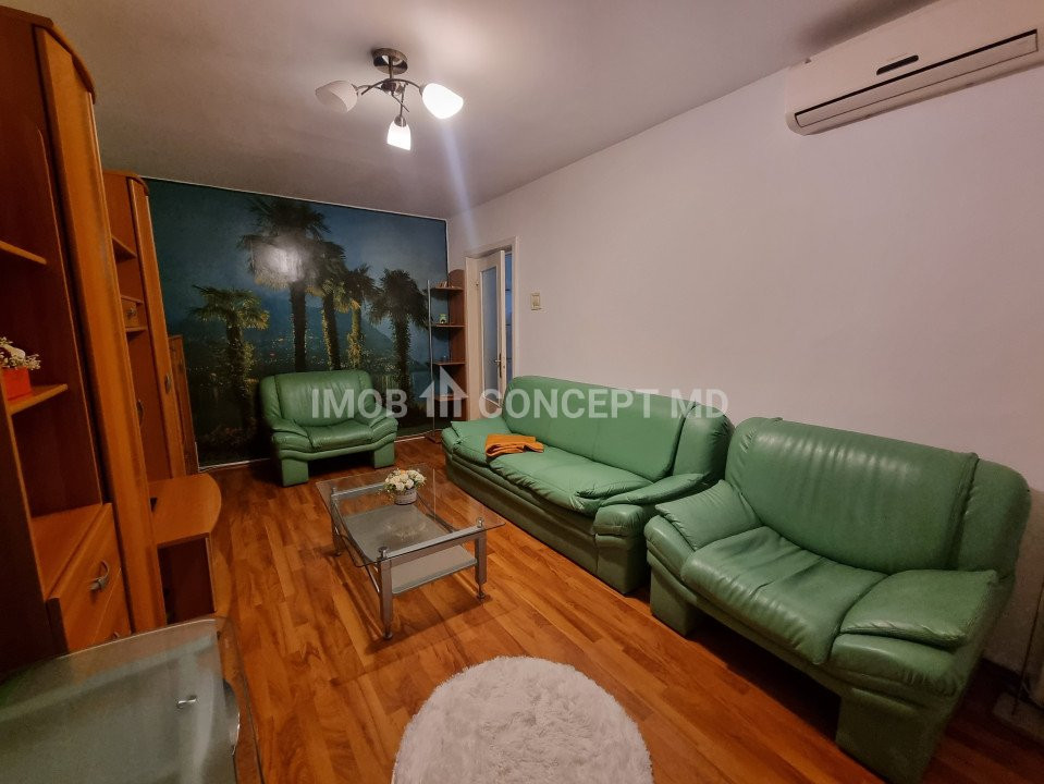 Inchiriere apartament 2 camere in zona Republicii-Mega Image