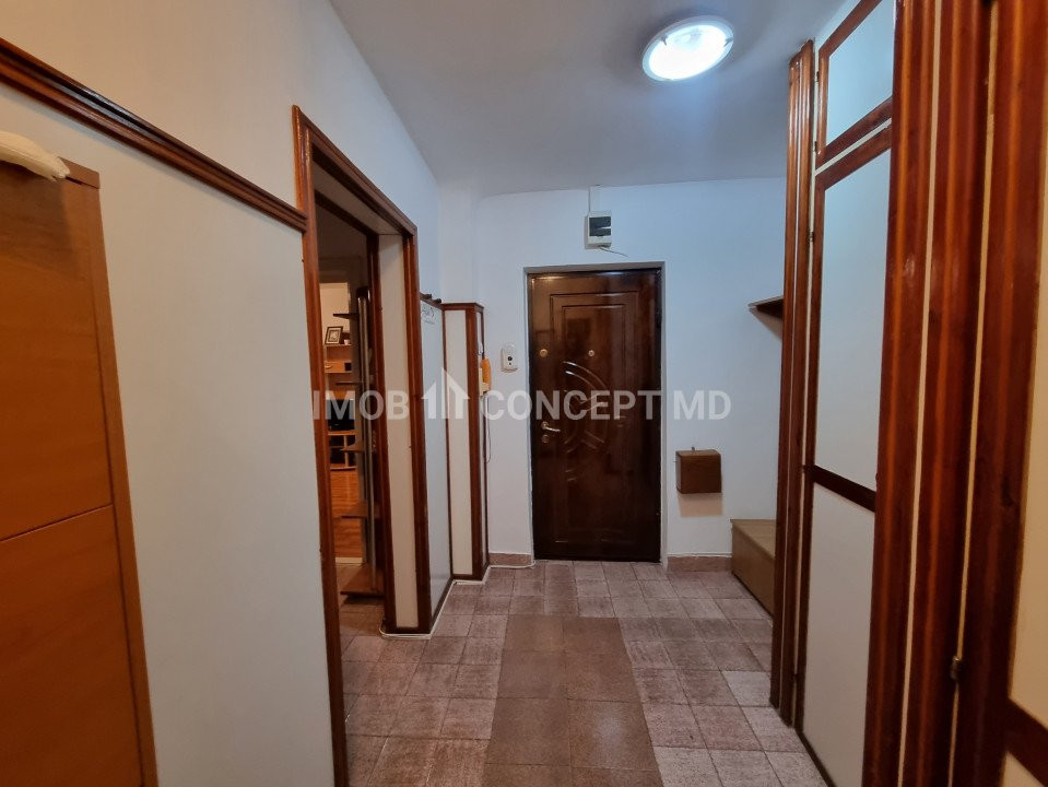 Inchiriere apartament 2 camere in zona Republicii-Mega Image