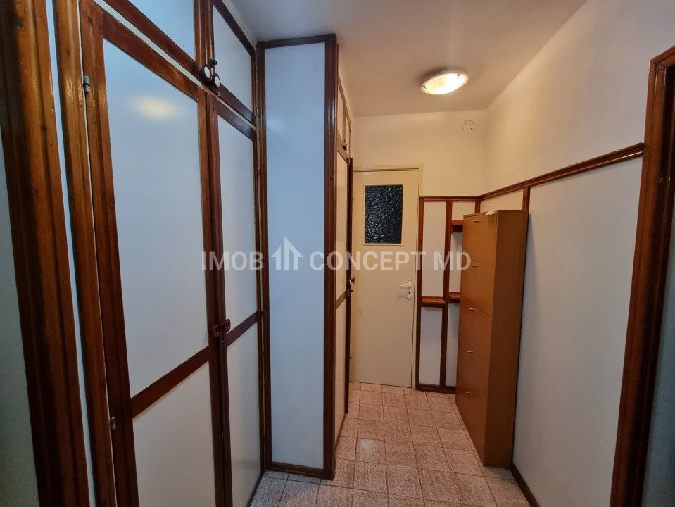 Inchiriere apartament 2 camere in zona Republicii-Mega Image