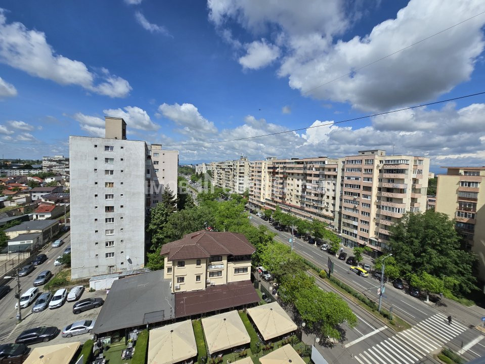 INCHIRIERE APARTAMENT 2 CAM RENOVAT IN ZONA 8 MARTIE-REPUBLICII