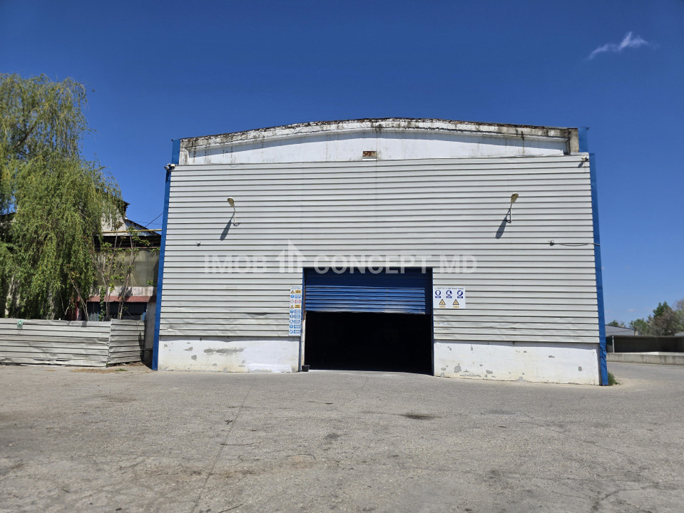 Inchiriere  Hala industriala 2500 mp, birouri 400 mp, teren 6477mp zona Xenia 