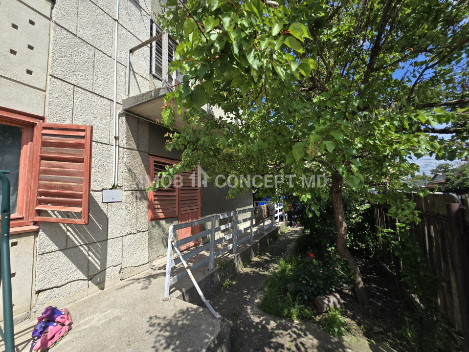 Vanzare Casa cu 3 camere in zona Mihai Bravu