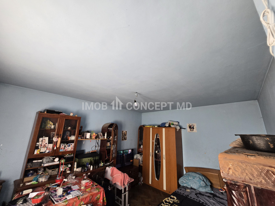 Vanzare Casa cu 3 camere in zona Mihai Bravu