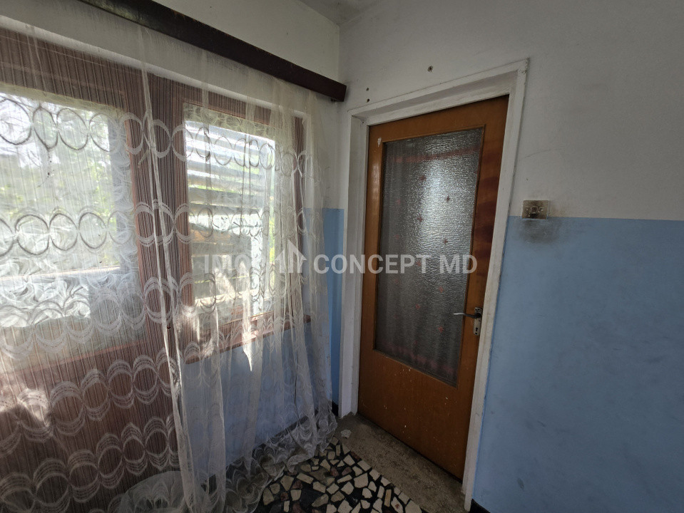 Vanzare Casa cu 3 camere in zona Mihai Bravu