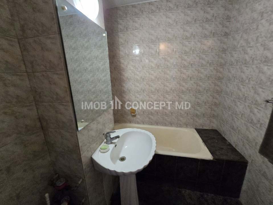 INCHIRIERE apartament 2 camere in zona Republicii-Pta M. Viteazul