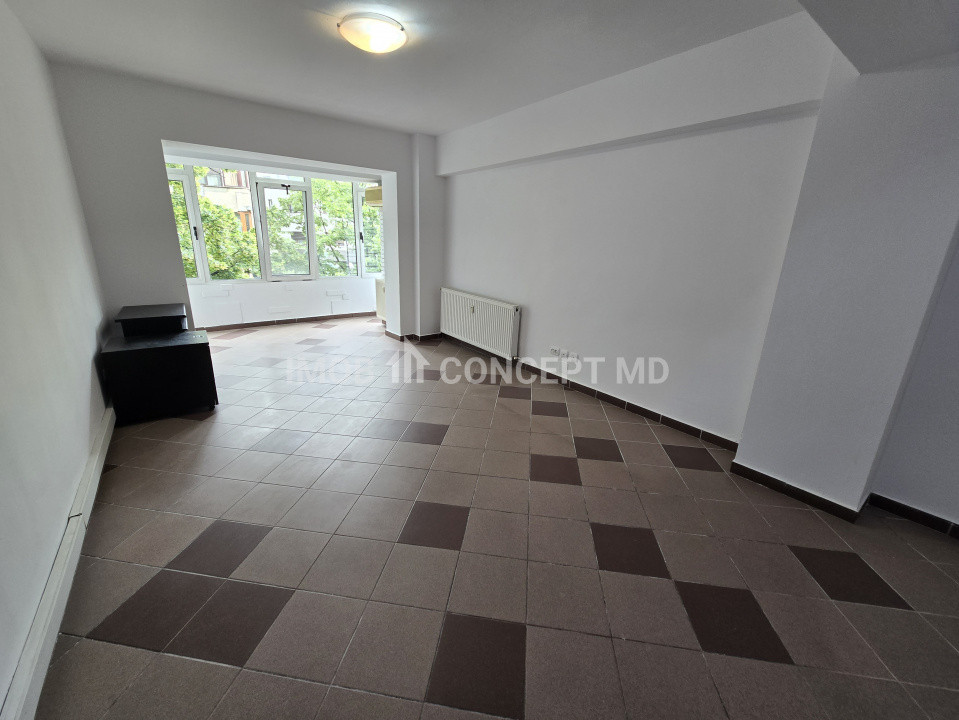 INCHIRIERE APARTAMENT 3 CAMERE in zona Centrala