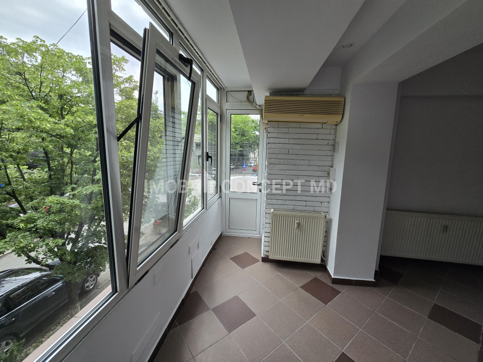 INCHIRIERE APARTAMENT 3 CAMERE in zona Centrala