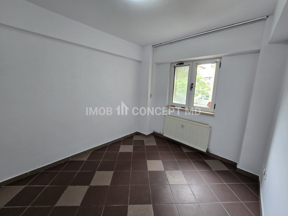 INCHIRIERE APARTAMENT 3 CAMERE in zona Centrala