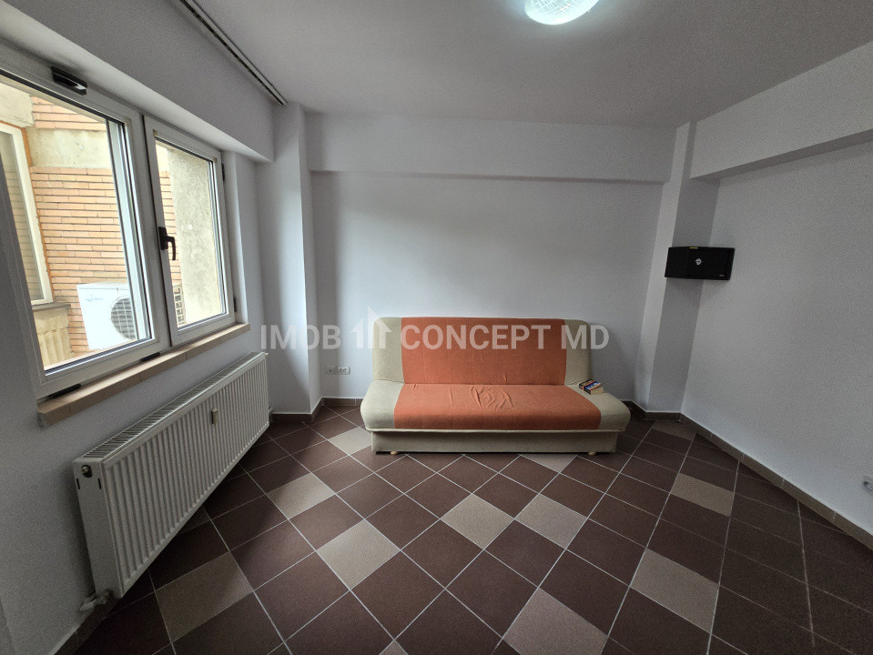 INCHIRIERE APARTAMENT 3 CAMERE in zona Centrala